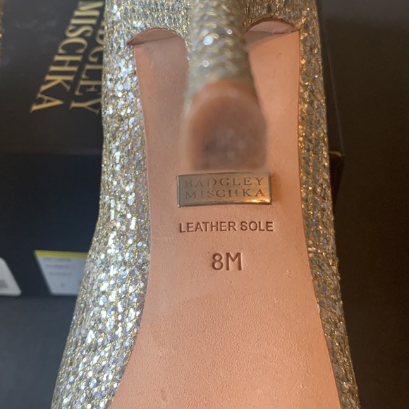 Badgley Mischka Gold Peep-Toe Evening Pumps - Picture 5 of 11